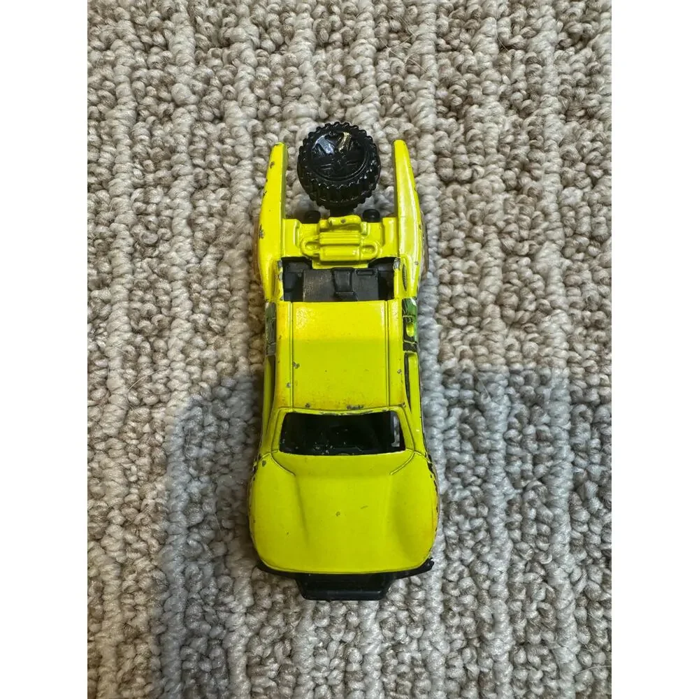 Hot Wheels Off Road Truck Yellow‎ Black 587 Diecast Toy Car Vehicle